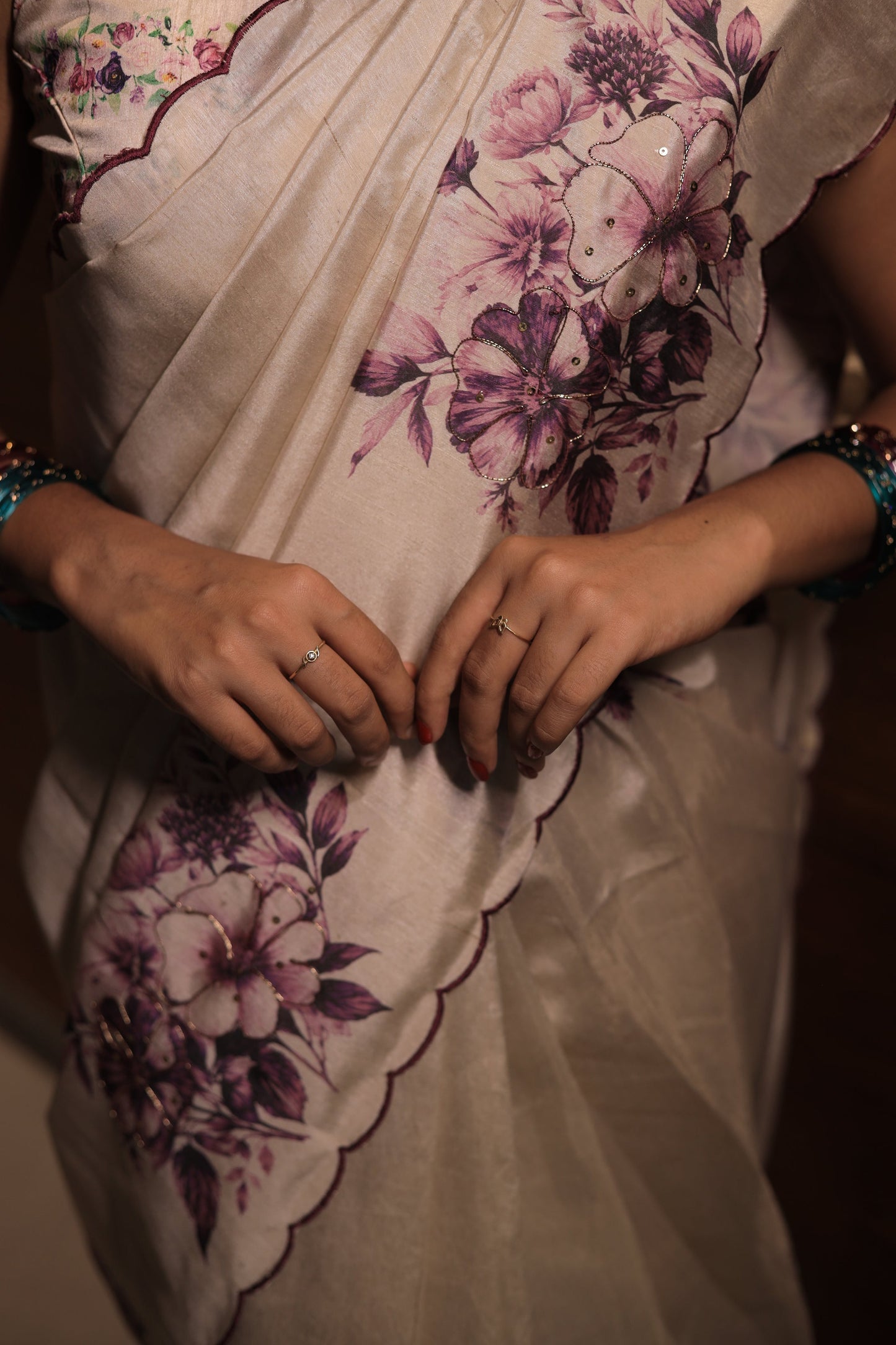 Tissue Saree with Purple Floral Print & Scalloped Border