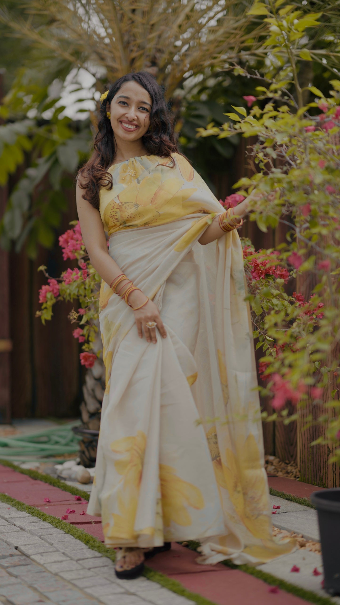 Yellow Tissue Based Digital Print Saree with Matching Blouse Piece